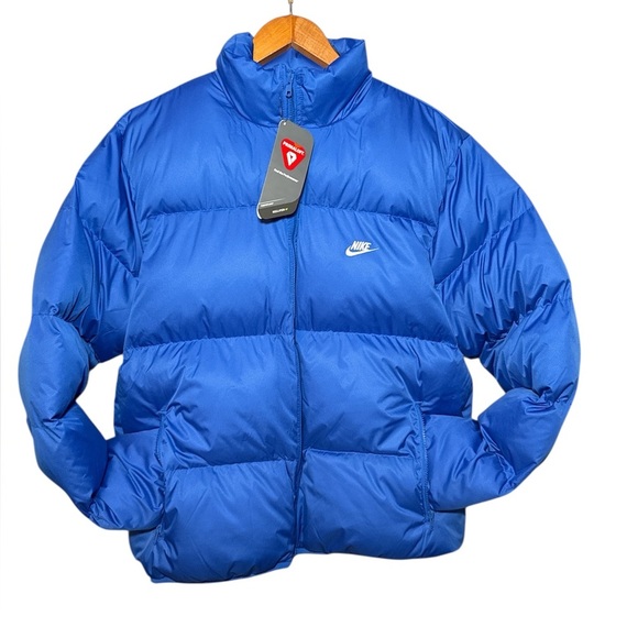 NEW! Nike Sportswear Club Men's Puffer Jacket Quilted Medium Winter Coat - Picture 2 of 12
